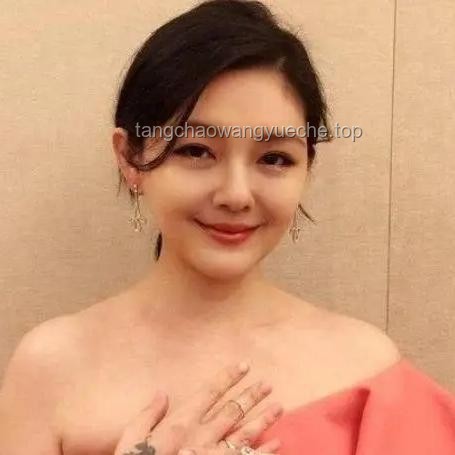 暑假团圆记：汪小菲分享子女回京相聚的温馨时光